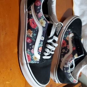Vans sneakers . In great condition